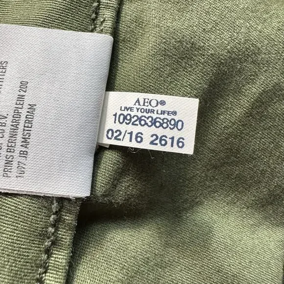 American Eagle Sz 6 Green Stretch Mid Rise Joggers Chino Twill Ankle Pants 31x26 - Picture 11 of 11